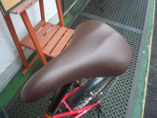 サドル修理H.jpg