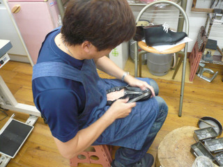KYさんチャッカブーツF.jpg