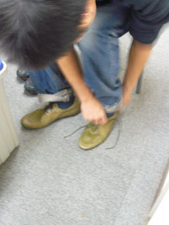 Tさんダンスシューズ仮履き@.jpg
